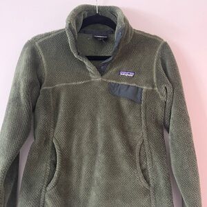 Patagonia Forest Green Fleece Jacket